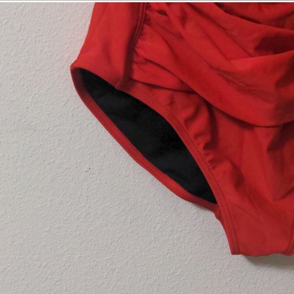 Brand new ONE PIECE Bathingsuit by Simply Swim SZ.10 RED Tummy Control - Picture 7 of 9